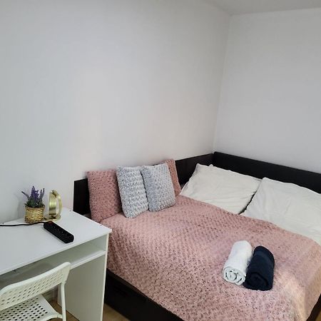 Comfy Guest Apartment 华沙 外观 照片